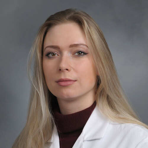 Alice Khmutova MD, MedSchoolCoach